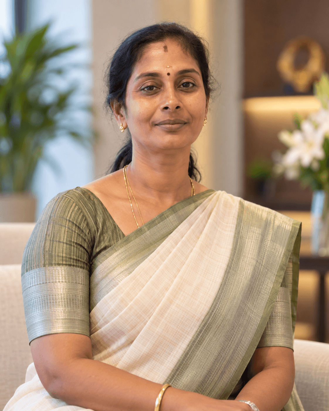நளினா வரதராஜன்